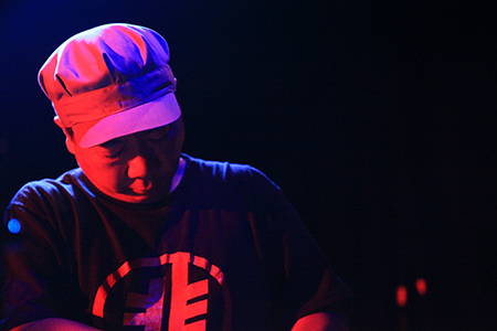 T.Mikawa アーティスト写真