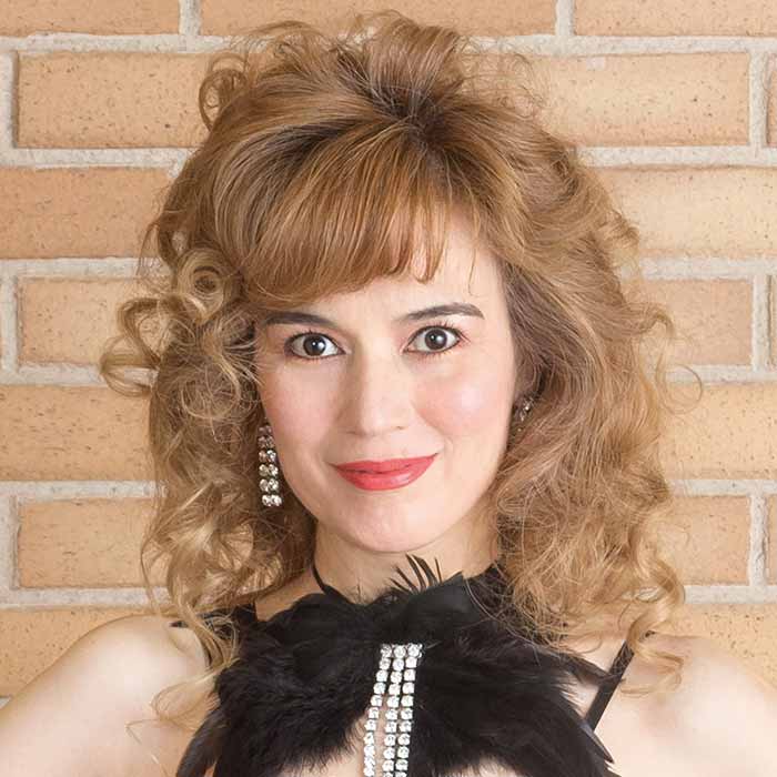 ナオミ・グレース